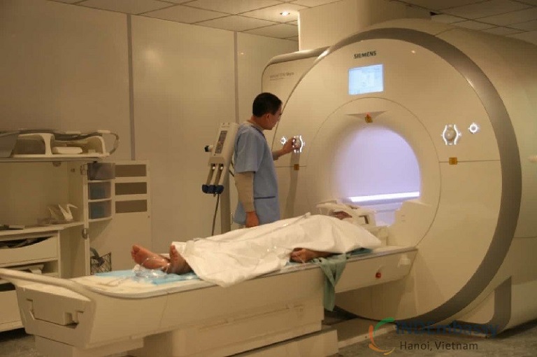 Quá trình chụp MRI thoát vị đĩa đệm diễn ra nhanh chóng, người bệnh hoàn toàn thấy thoải mái