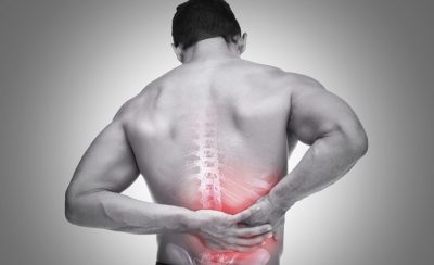 Các bệnh lý gai cột sống có thể là nguyên nhân dẫn tới những cơn đau lưng