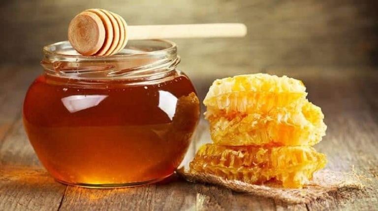 Người bệnh nên sử dụng các chất có vị ngọt tự nhiên như mật ong