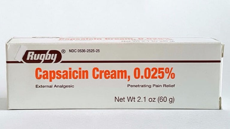 Capsaicin là loại kem bôi ngoài da giúp giảm đau tại chỗ