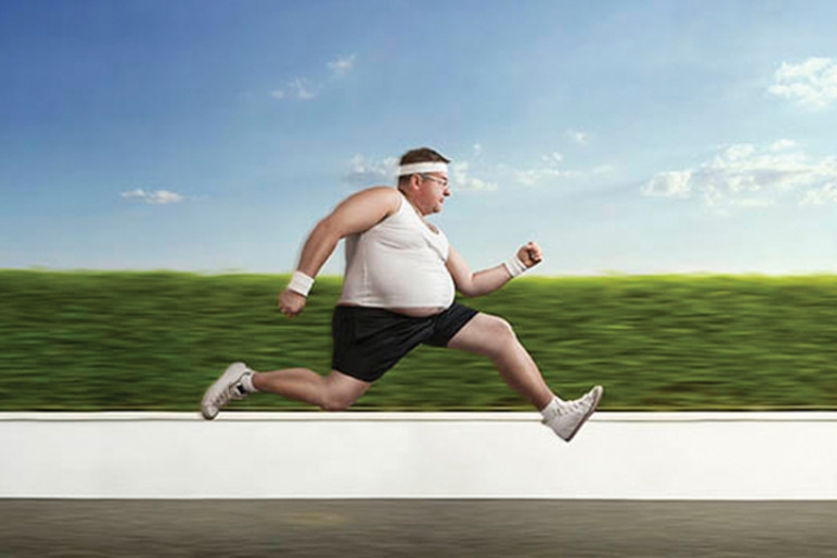 Người thừa cân, béo phì khi chạy bộ sẽ tạo áp lực khiến đau nhức đầu gối
