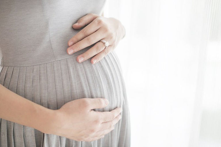 Sự phát triển của thai nhi cũng có thể là nguyên nhân gây bệnh